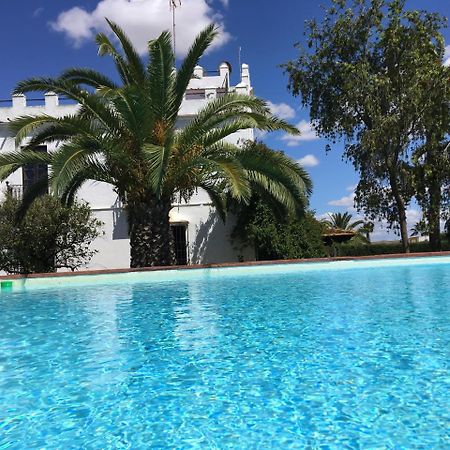 Hacienda La Indiana Otel Los Palacios Y Villafranca Dış mekan fotoğraf