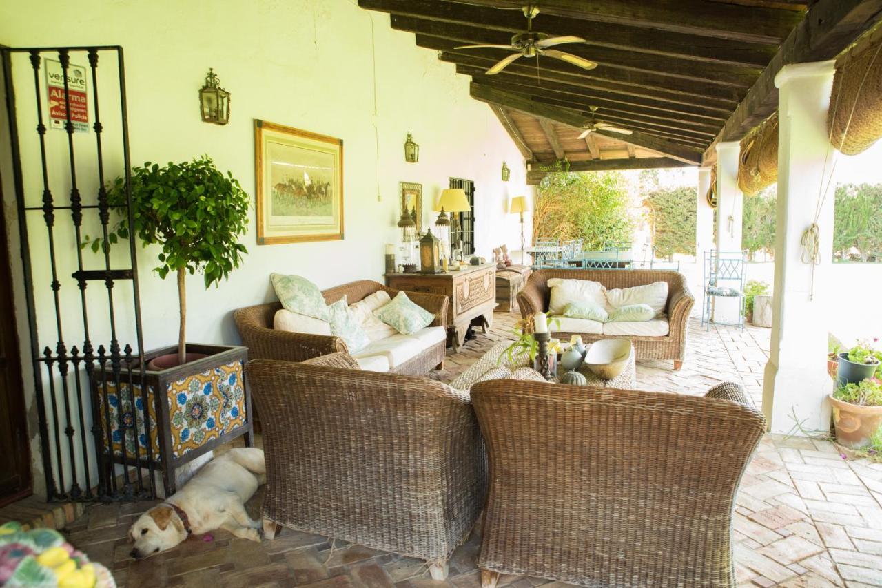 Hacienda La Indiana Otel Los Palacios Y Villafranca Dış mekan fotoğraf